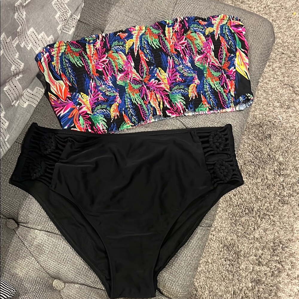 Tropical Print Bandeau Bikini Set